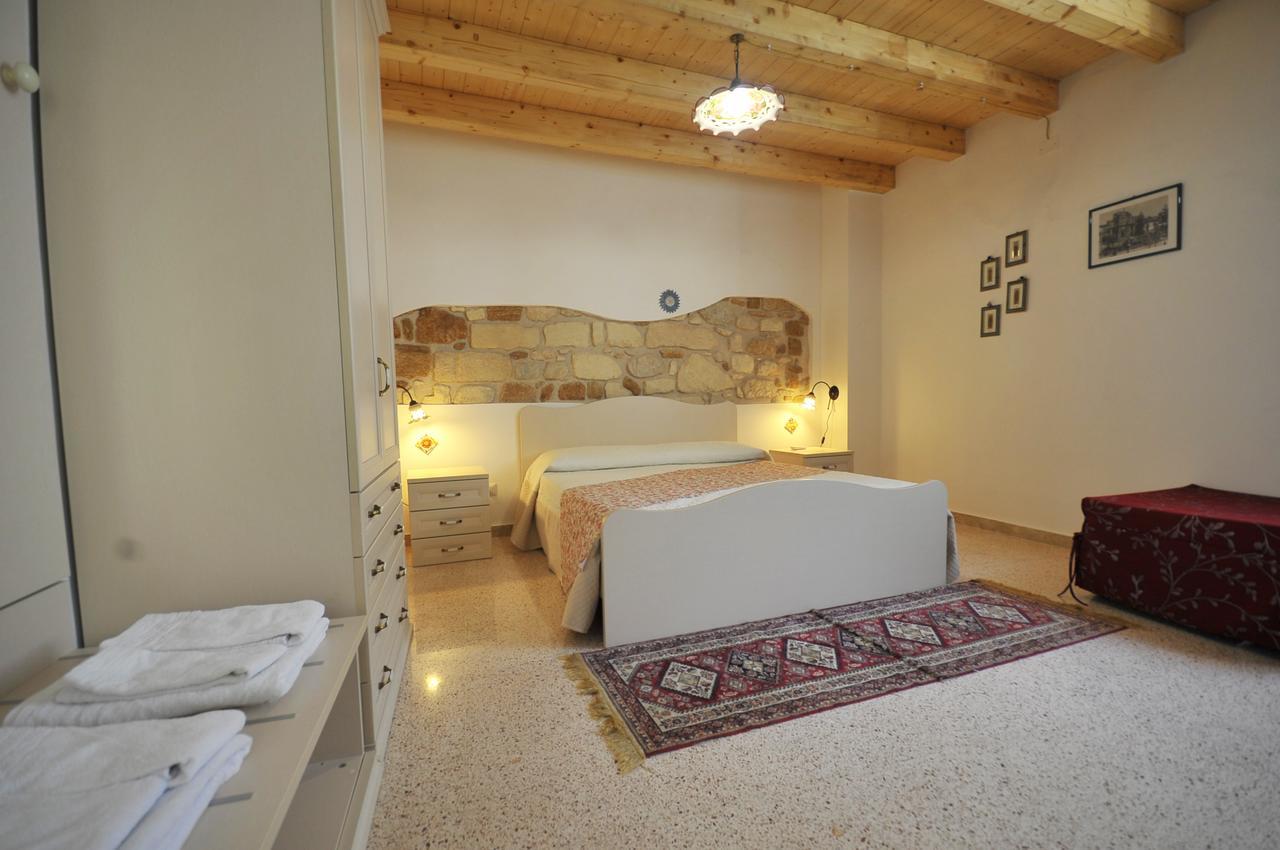 Morfeo Charming Rooms & Relax Avola Exterior photo